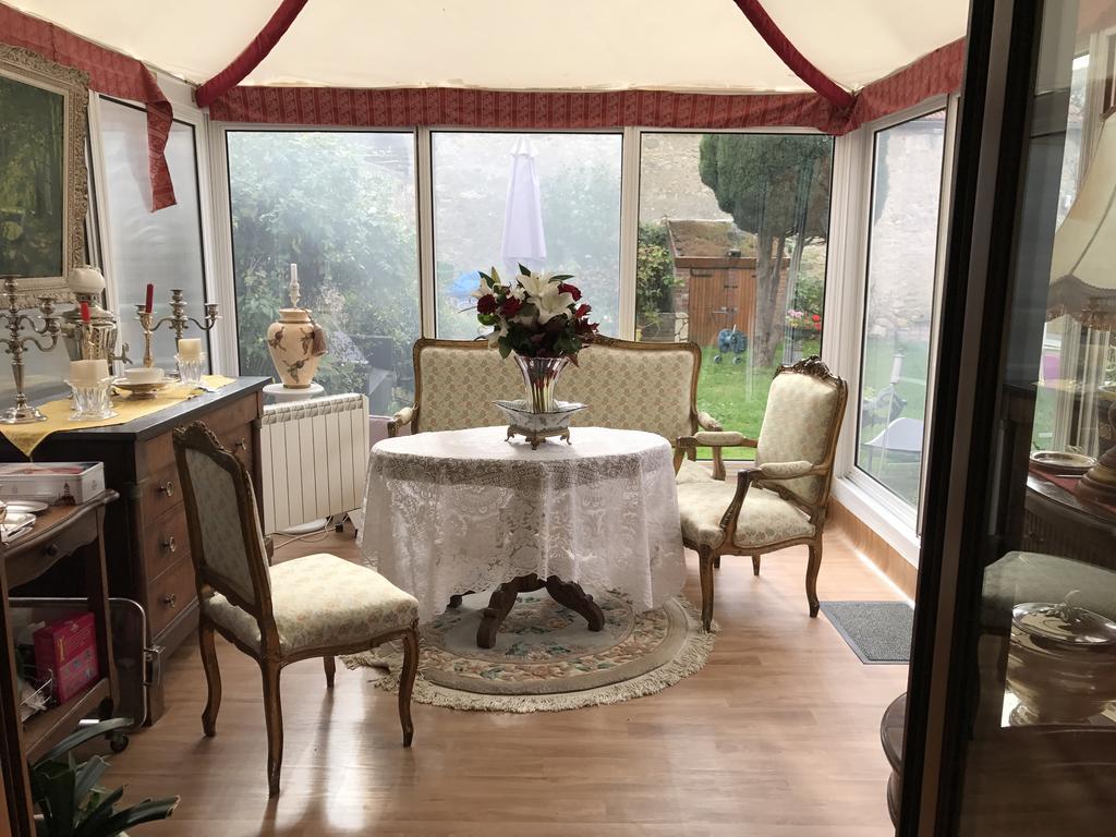 Residence La Beauceronne Ouarville Екстер'єр фото