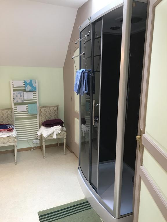 Residence La Beauceronne Ouarville Екстер'єр фото